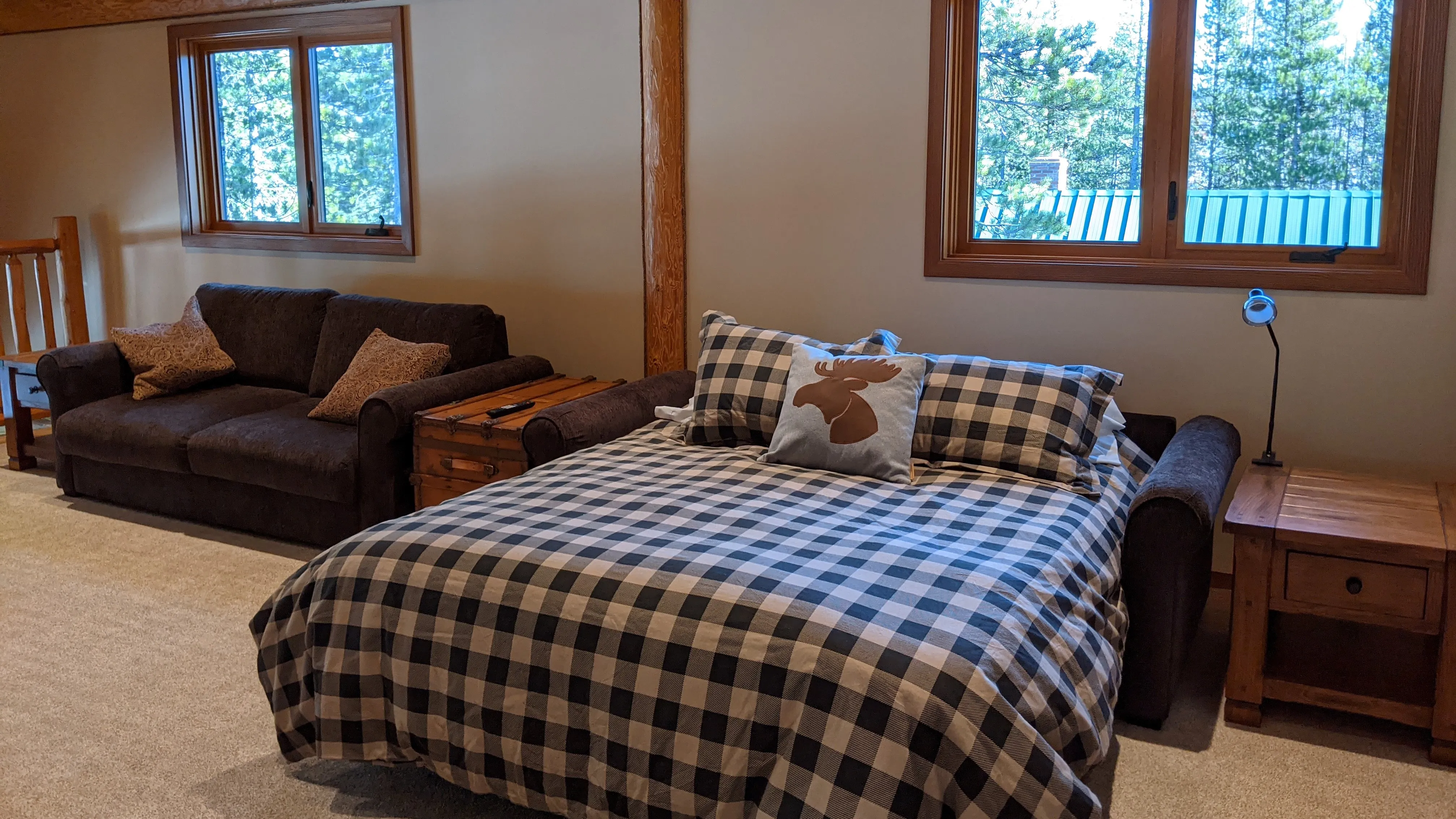 Tinhorn Lodge - Upper Loft Pull Out Couches